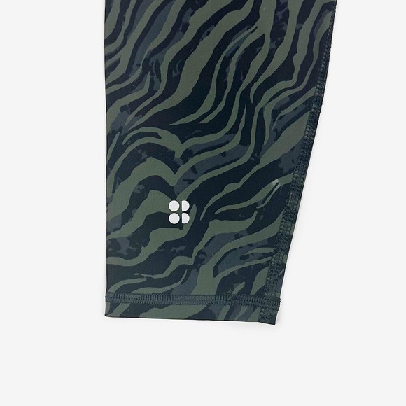 Sweaty Betty Zero Gravity 7/8 Running Tight Size S Green Zebra Print Activewear - Picture 7 of 9